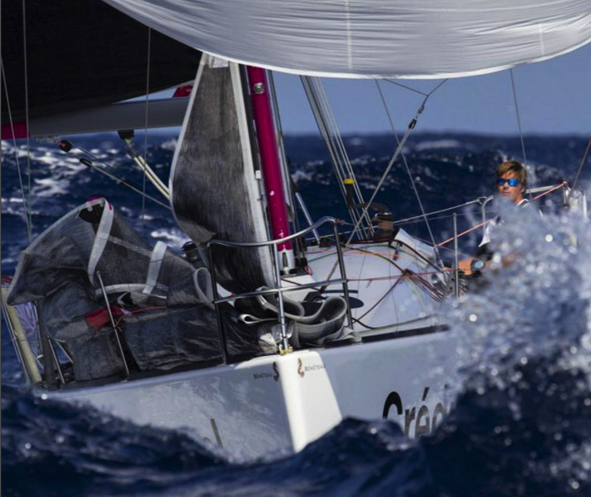 Le parrain de Dream Racer Boats sur la plus haute marche du podium