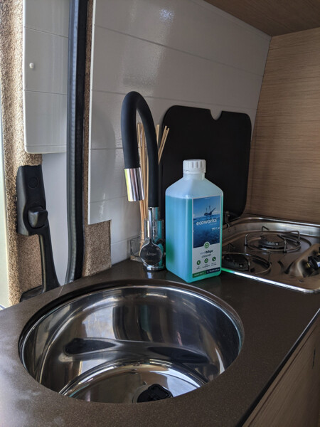 DREAM RACER BOATS kitchen-campervan-sprinter-mercedes Yachting and Caravanning, same Know-How : Tailor-Made Layout Featured  