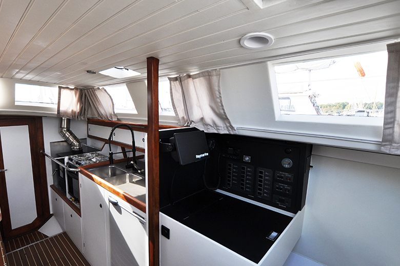 chauffage peole a bois bateau refleks menuiserie marine travaux navals personnalisés