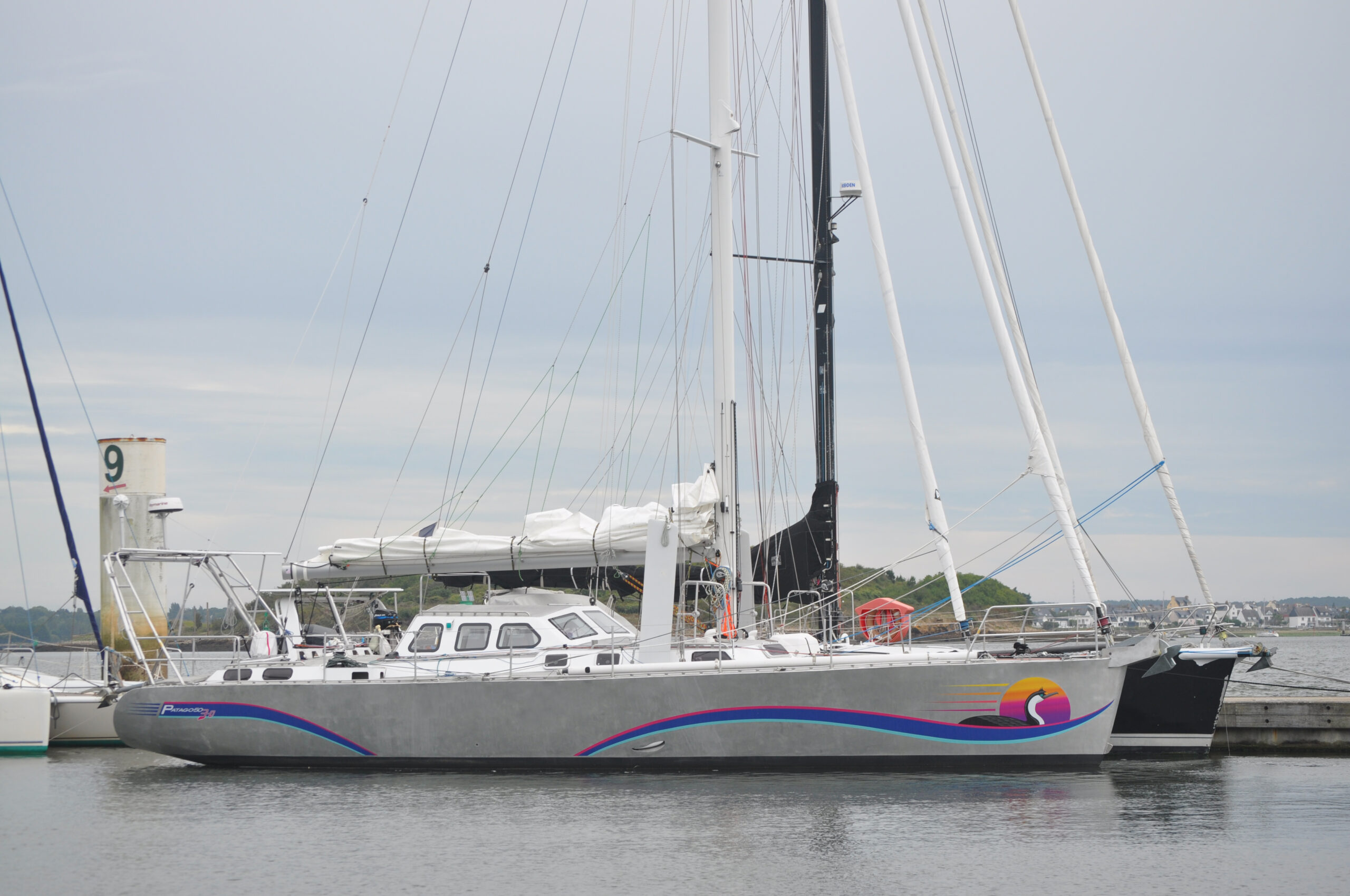 Mise à l’eau réussie pour ce voilier de grand voyage : « Shag 3 »
