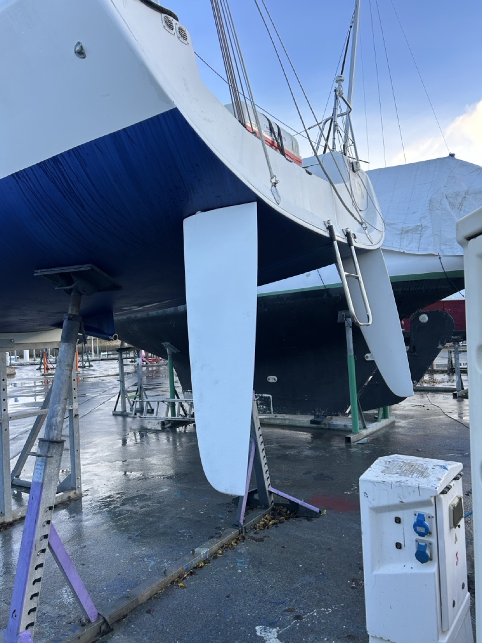 safran neuf pour bateau endommagé accidenté